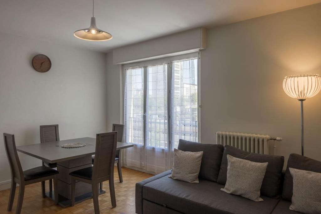 T2 Gare + Parking Apartment Orleans Bagian luar foto